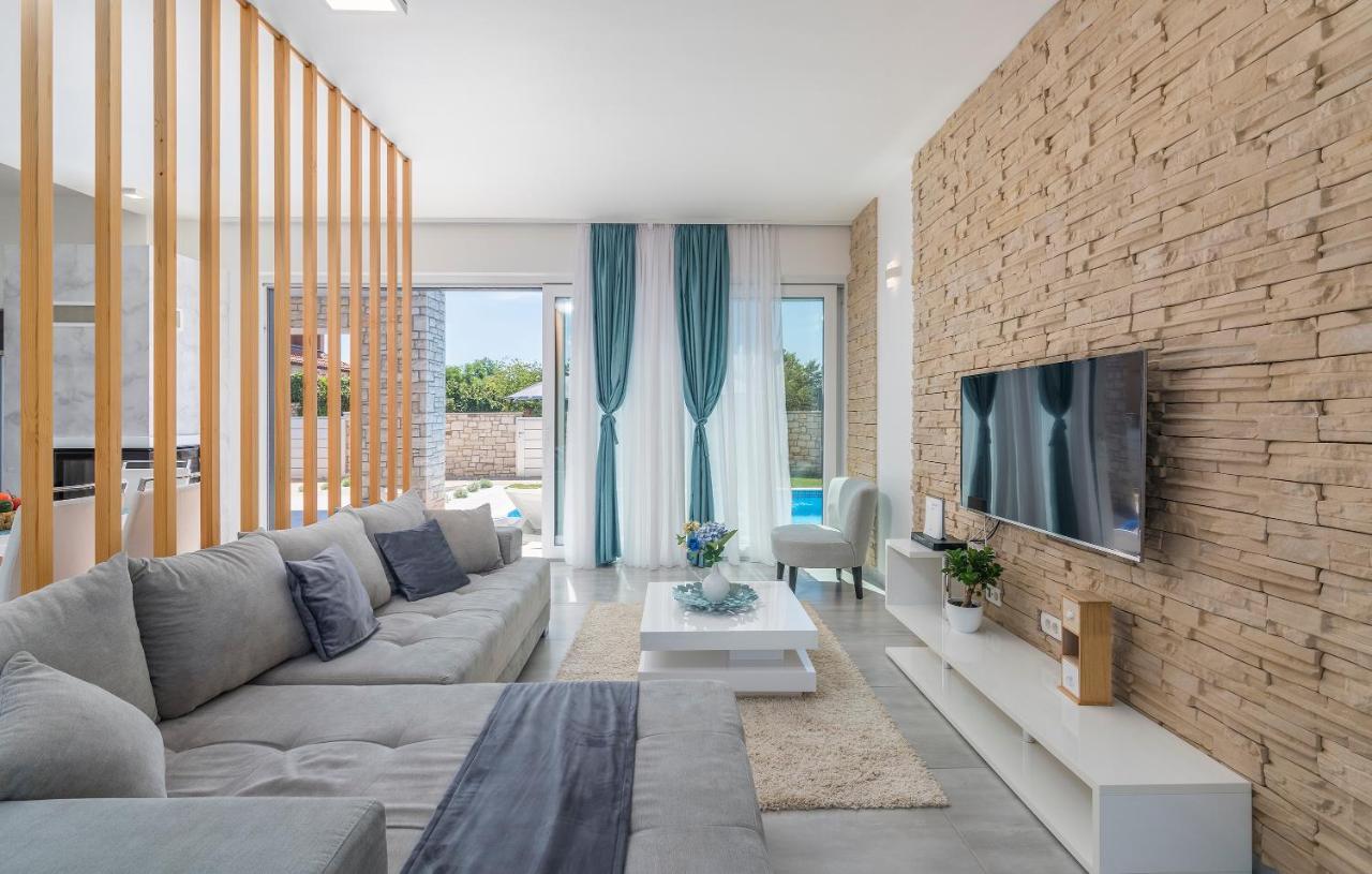 Villa Selest Umag Eksteriør billede